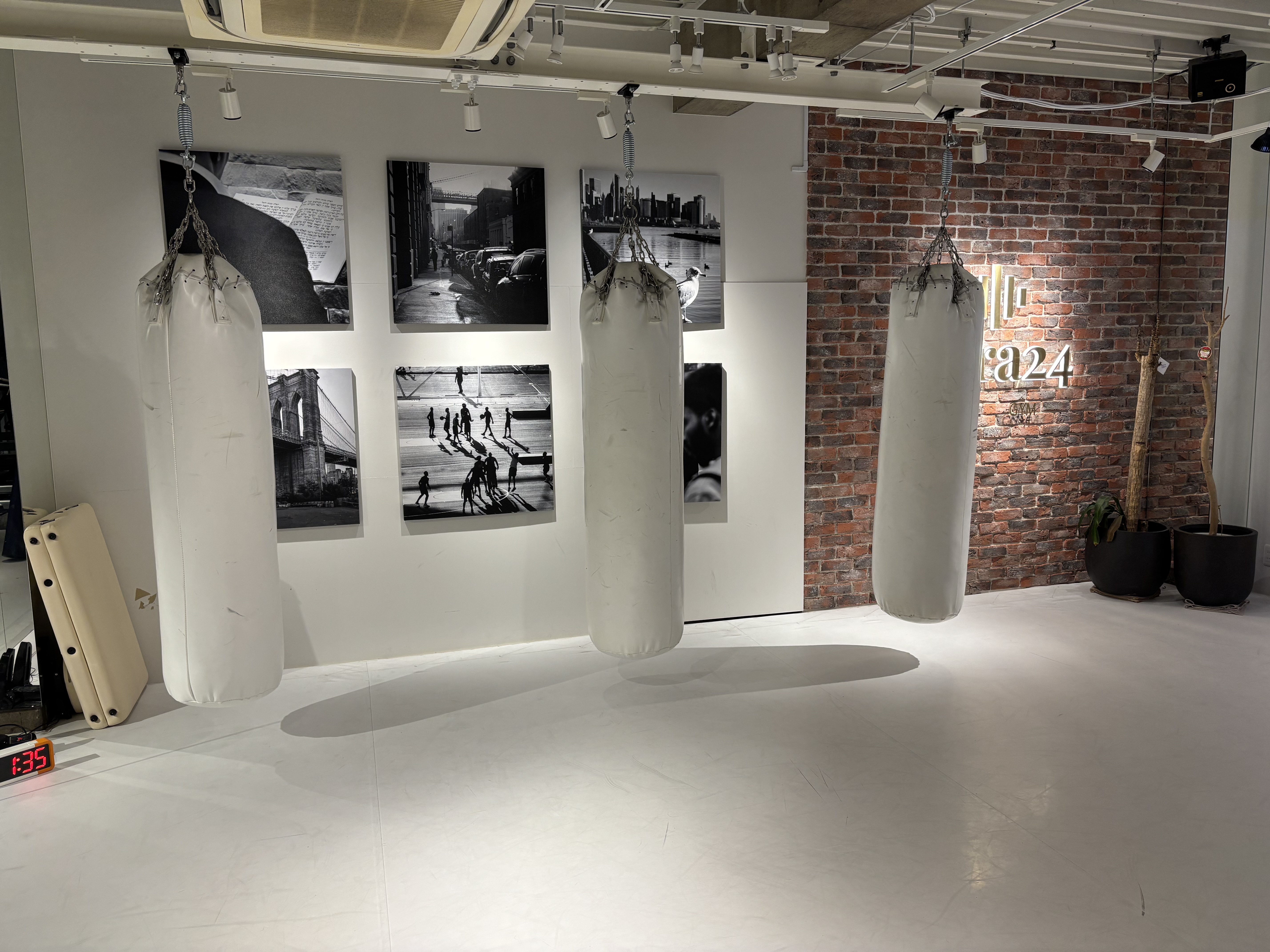 初心者向けキックボクシングの写真